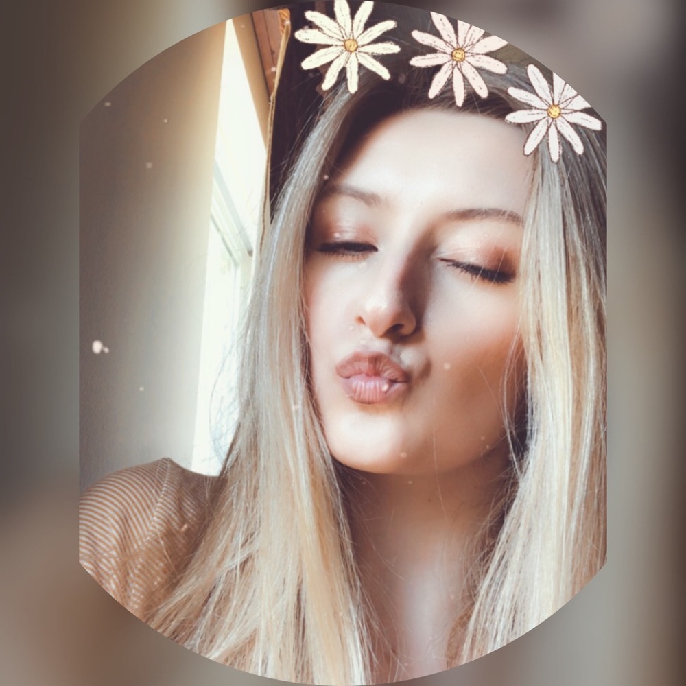 Meet your Posher, Lindsey